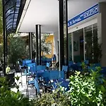 St. Raphael Отель 3*