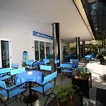 Отель St. Raphael 3*