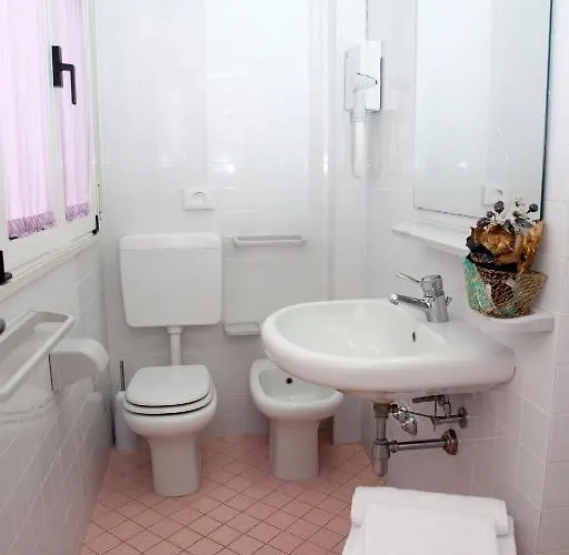 Hotell St. Raphael Rivazzurra Di Rimini