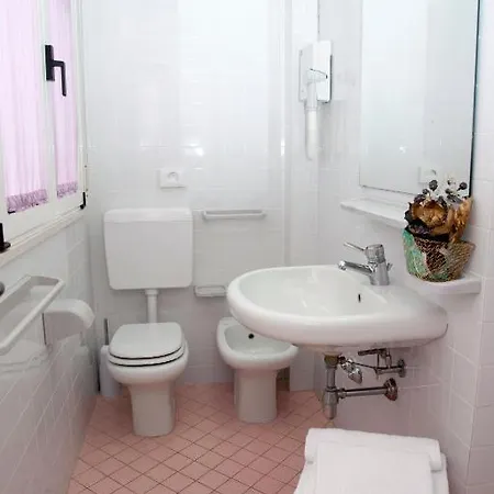 Hotel St. Raphael Rivazzurra Di Rimini